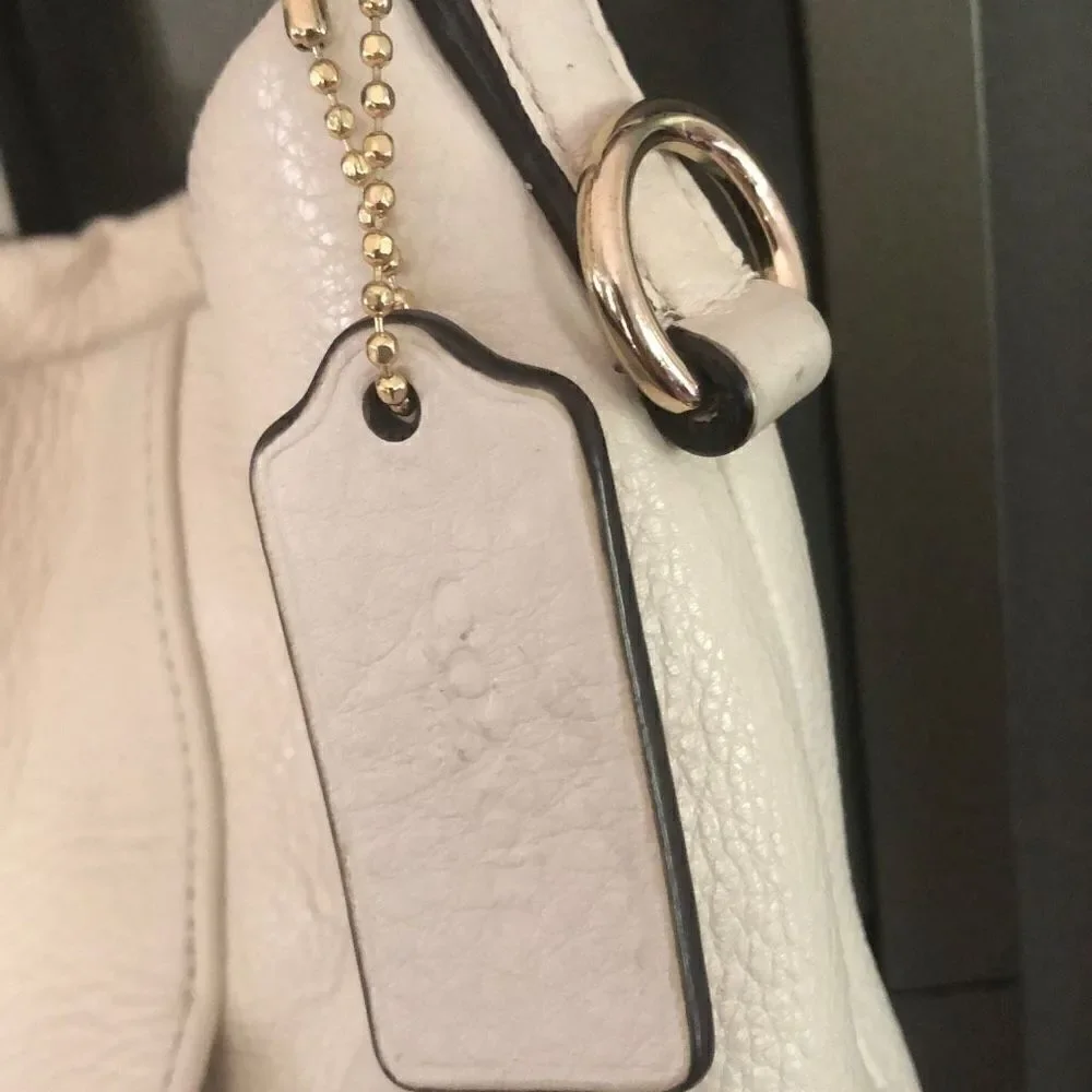 Coach Eastwest Isabell hobo, cream, beige handbag